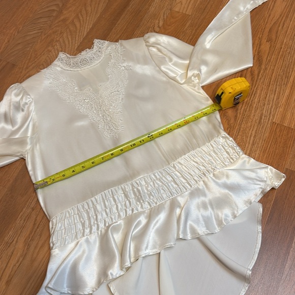 Vintage 1970/1980’s Gunne Sport By Jessica McClintock cream/ lace blouse. Size 9 - Picture 13 of 17